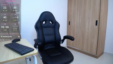 karol online show from 10/16/25, 07:26