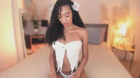 Snapshot of karymoon chatting on 02/09/26, 08:24 Kary Moon online show from 02/09/26, 08:24