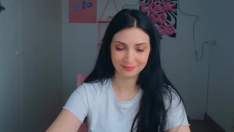 Karyna online show from 04/08/26, 06:13