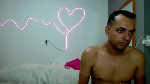 Tamires e Maicon online show from 12/08/24, 08:58