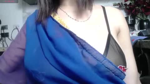 Snapshot of kashvi_ chatting on 06/10/26, 08:19 kasvhi online show from 06/10/26, 08:19