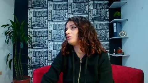 kassandra james online show from 04/17/26, 03:15