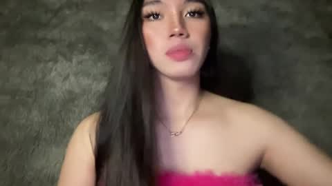 Snapshot of kat_hollandx chatting on 01/06/25, 12:13 Majesty online show from 01/06/25, 12:13