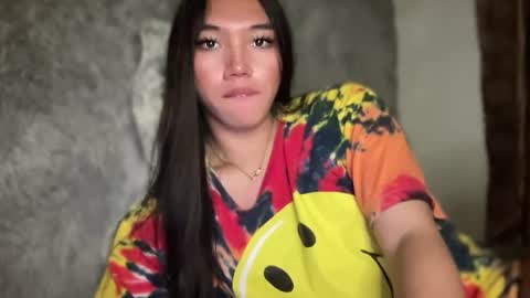 Snapshot of kat_hollandx chatting on 01/13/25, 03:36 Majesty online show from 01/13/25, 03:36