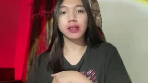 Snapshot of kat_hollandx chatting on 10/30/25, 05:02 Majesty online show from 10/30/25, 05:02