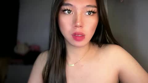 Snapshot of kat_hollandx chatting on 02/16/26, 02:57 Majesty online show from 02/16/26, 02:57