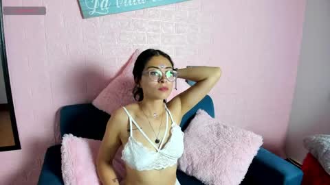 Kat Santana online show from 04/10/26, 08:57