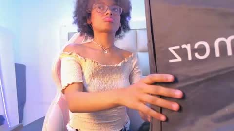 kataleya_js_ online show from 06/02/26, 03:41