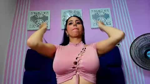 kataleyavillalobos online show from 04/06/26, 08:43