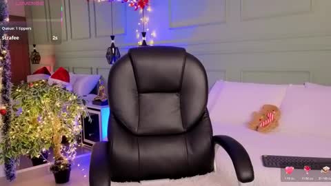 Kat online show from 12/16/25, 11:48