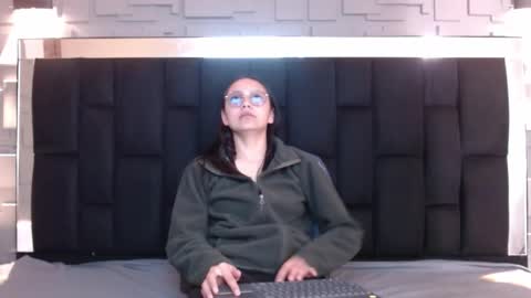 Katalina online show from 10/14/25, 06:31