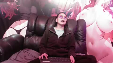 Katalina online show from 10/19/25, 03:56