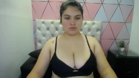 katalina santana25 online show from 02/26/26, 06:29