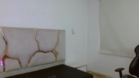 katalina_tay1 online show from 04/10/26, 07:18