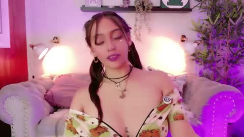 katalinalee_ online show from 04/09/26, 08:58