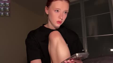 meeellowmarsh - Instagram online show from 03/01/26, 04:53