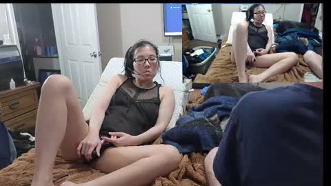 Kat and Crown online show from 03/16/26, 05:44