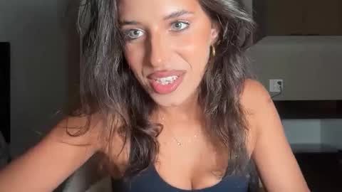 katarasimon online show from 11/18/25, 09:08