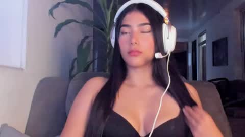 kate online show from 04/28/26, 05:01