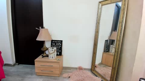 Kate online show from 02/14/25, 12:51