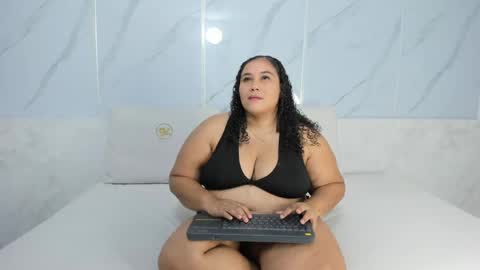 Snapshot of kate_bould chatting on 03/23/26, 02:48 kate bould online show from 03/23/26, 02:48