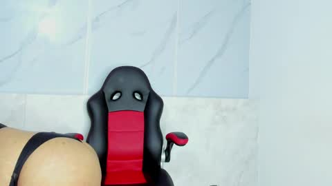 Snapshot of kate_bould chatting on 04/06/26, 04:46 kate bould online show from 04/06/26, 04:46