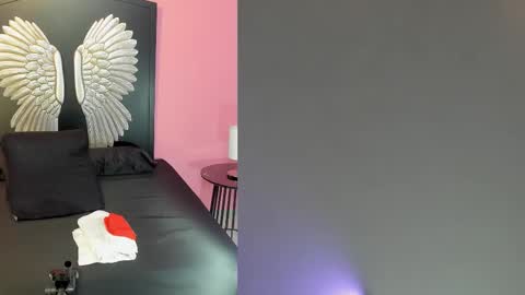 Kate  online show from 12/20/25, 11:28