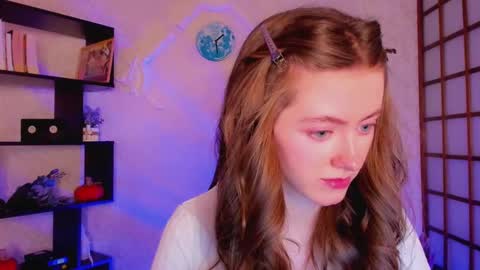 Snapshot of kate_cuddle chatting on 12/25/24, 02:25 Kate online show from 12/25/24, 02:25