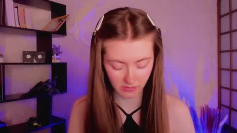 Snapshot of kate_cuddle chatting on 01/17/25, 02:08 Kate online show from 01/17/25, 02:08