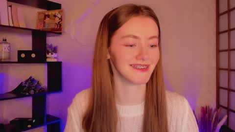 Snapshot of kate_cuddle chatting on 01/27/25, 05:14 Kate online show from 01/27/25, 05:14