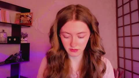 Snapshot of kate_cuddle chatting on 02/07/25, 02:19 Kate online show from 02/07/25, 02:19