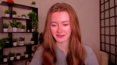 Snapshot of kate_cuddle chatting on 10/07/25, 02:31 Kate online show from 10/07/25, 02:31