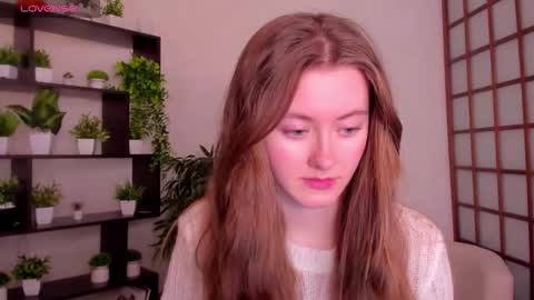 Snapshot of kate_cuddle chatting on 11/27/25, 02:24 Kate online show from 11/27/25, 02:24