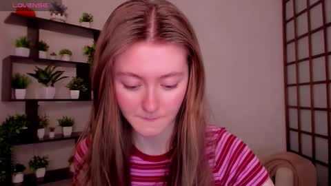 Snapshot of kate_cuddle chatting on 02/05/26, 02:49 Kate online show from 02/05/26, 02:49