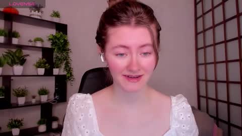 Snapshot of kate_cuddle chatting on 02/18/26, 02:51 Kate online show from 02/18/26, 02:51