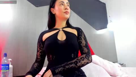 Snapshot of kate_evans1 chatting on 07/15/26, 10:53 Kate Evans online show from 07/15/26, 10:53