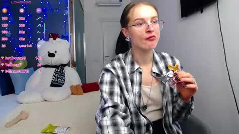 .Be kind and gentle with me and I will do my best for you.   online show from 02/20/25, 11:20