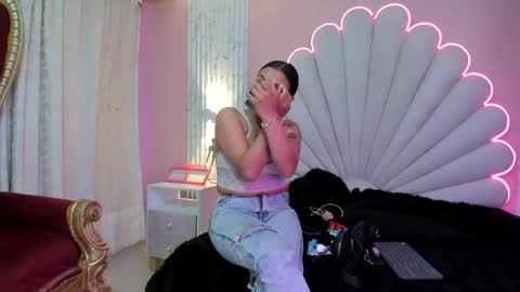 kate online show from 05/20/26, 04:57