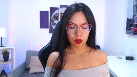 Kate  online show from 11/15/25, 10:45