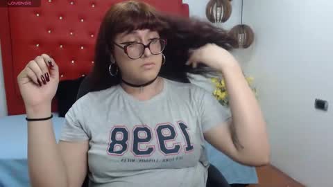 kate online show from 03/25/26, 03:45