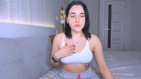 KATE online show from 01/30/25, 04:45