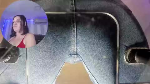 Snapshot of kate_roose chatting on 09/14/25, 12:48 kate_roose online show from 09/14/25, 12:48