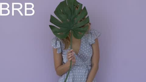 Therapist online show from 12/05/24, 01:25