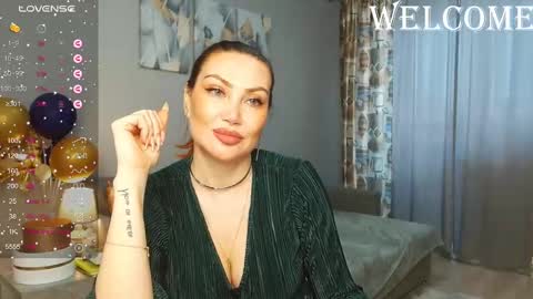 Therapist online show from 02/25/25, 05:19