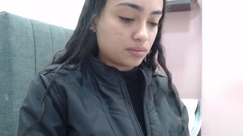 Kari online show from 12/04/25, 01:53