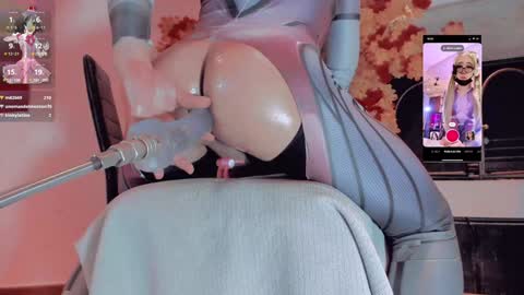 Snapshot of kate_yoshy chatting on 12/27/24, 03:20 kate the pink girl online show from 12/27/24, 03:20