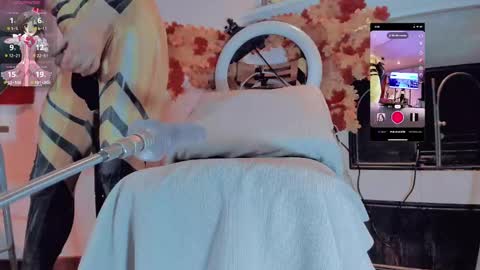 Snapshot of kate_yoshy chatting on 01/31/25, 09:05 kate the pink girl online show from 01/31/25, 09:05