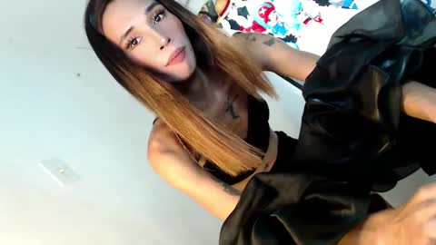 its me kate online show from 12/05/24, 04:20