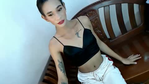its me kate online show from 01/17/25, 04:49
