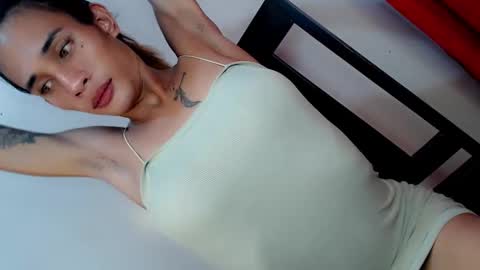 its me kate online show from 02/03/25, 02:13